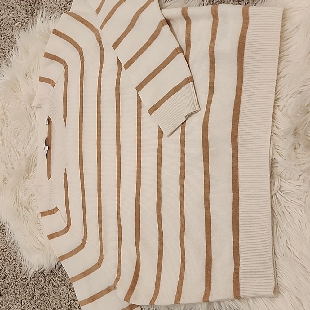 Vince Wool Blend Knit Top